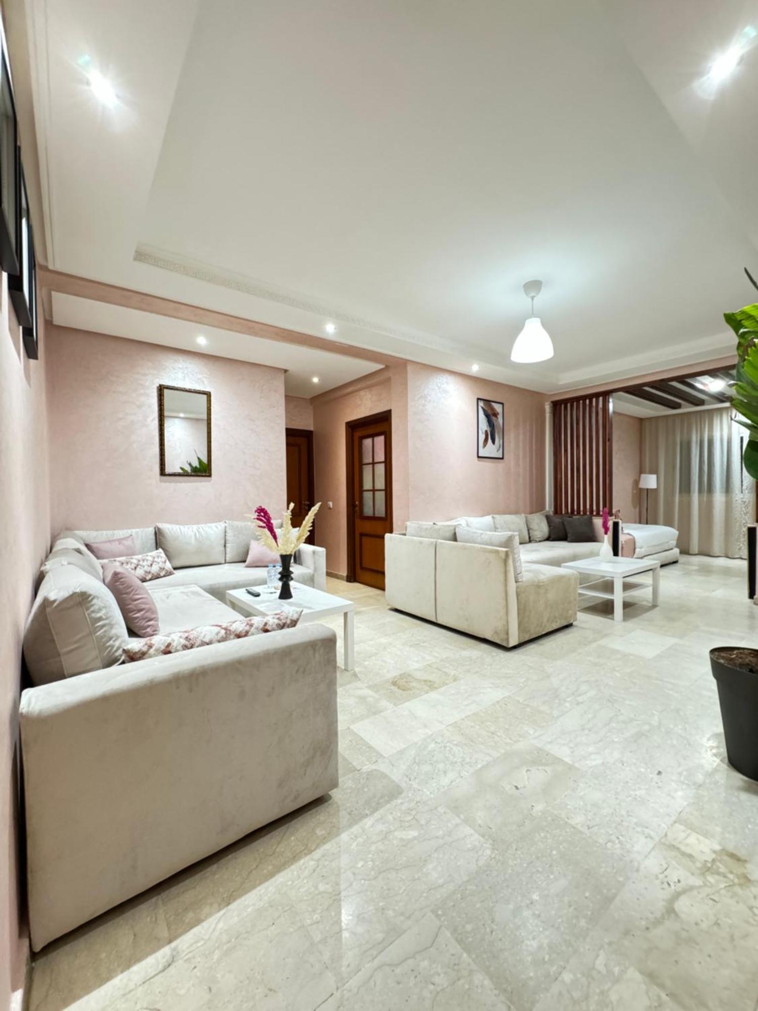 Suitouiss - Agdal 2 - Appartement A 2 Minutes De La Gare De Train Tgv Rabat Exterior foto